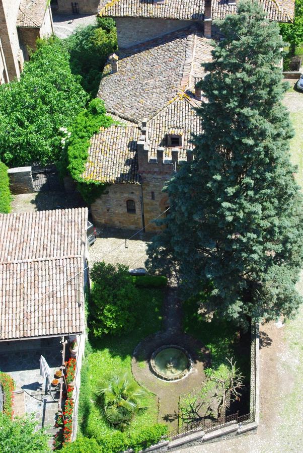 Villa Dircea CastellʼArquato エクステリア 写真